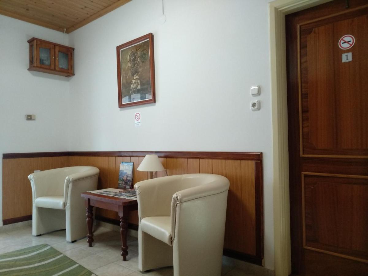 Manor Villa Heviz Exterior photo